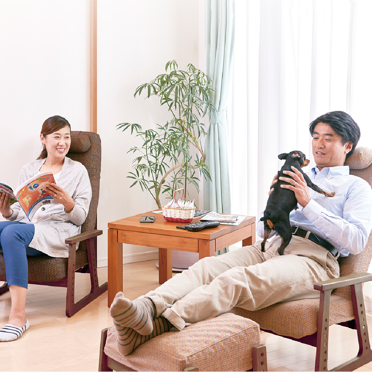 P!NTO CHAIR LIVING＋オットマン